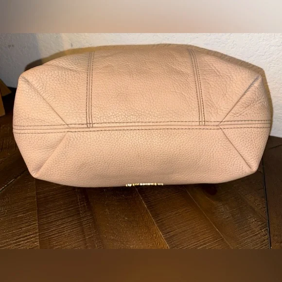 Michael Kors Jet Set Chain Shoulder Tote Nude Blush Leather - Picture 6 of 11